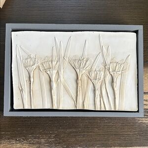 Artistic Floral Relief Sculpture in Cream and Gray